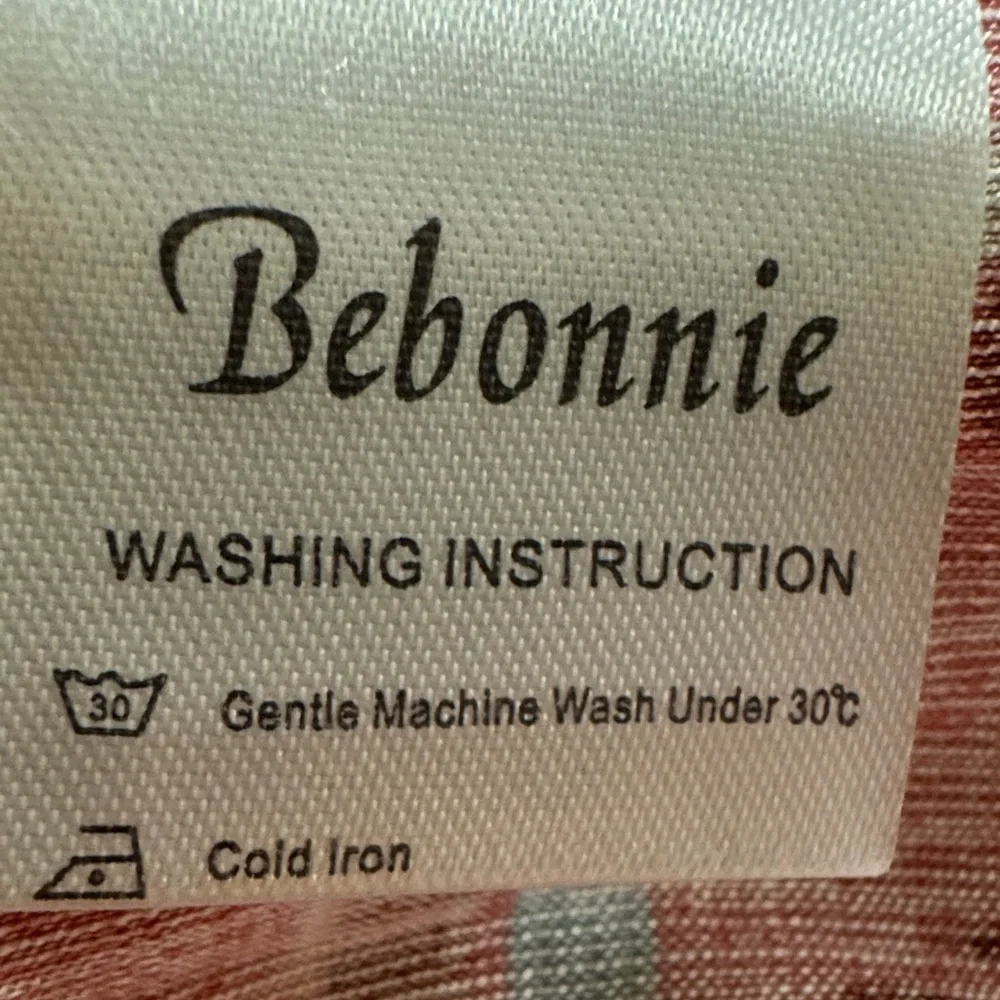 Bebonnie pink and white boho peasant blouse with 3/4 length sleeves - NWOT - Picture 7 of 8